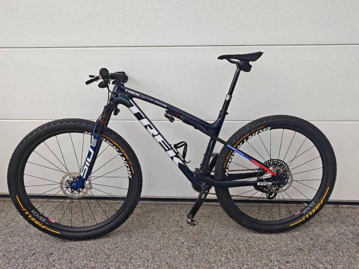 Trek Supercaliber SLR 9.9 XX Flight € 3800  