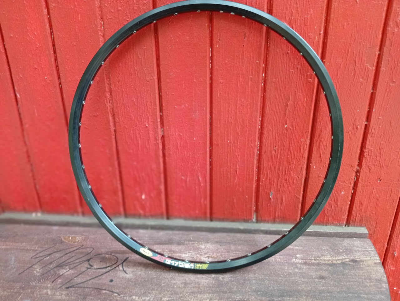 Mavic 317 disc 559X17C 36L € 35  VB